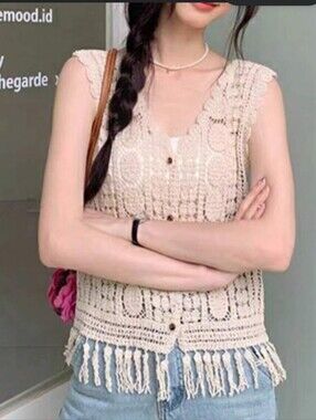 Cream Womens Boho Tassel Crochet Knit Vest Top Fringed One Size Fits Most
